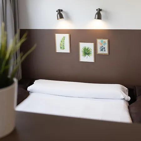 Apartamentos Salbide Zarautz Exterior photo